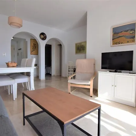 Edf. Fuentes A 2ºb Apartment